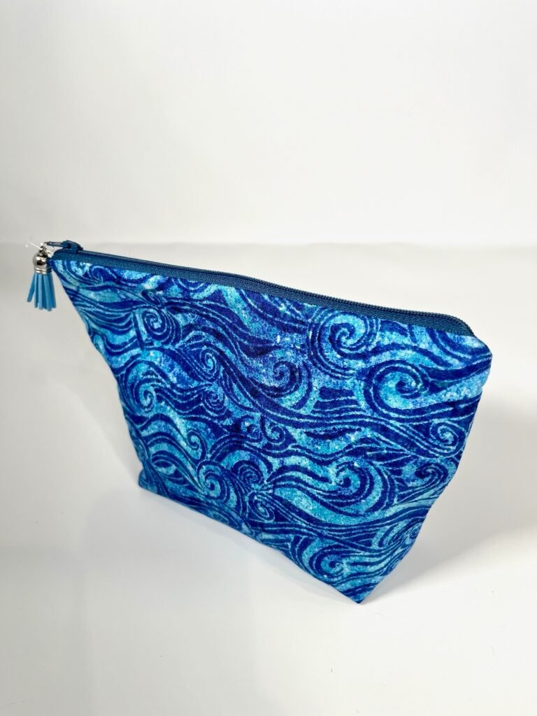 Blue Waves Small zipper bag