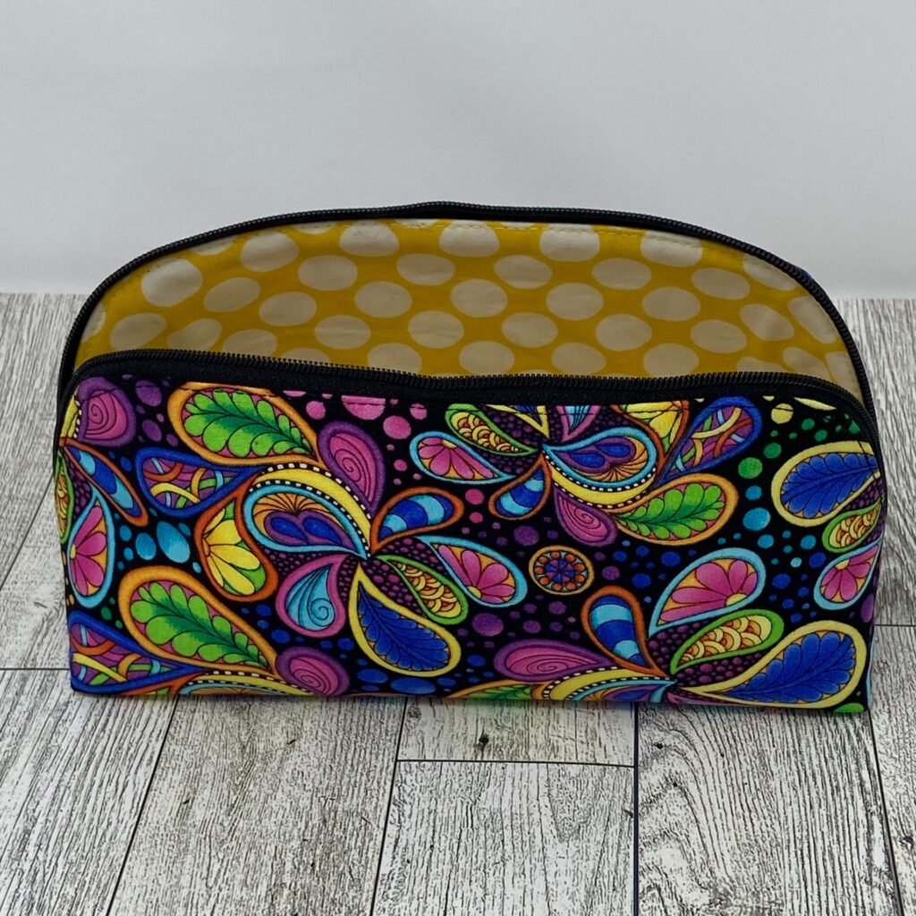 Logi Bright Paisley