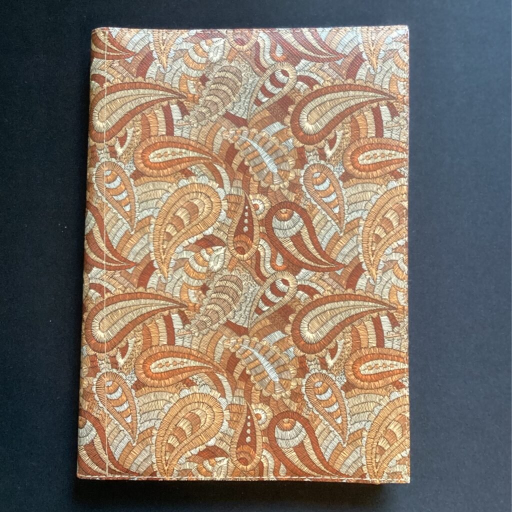 Moondance Jr Tan Paisley