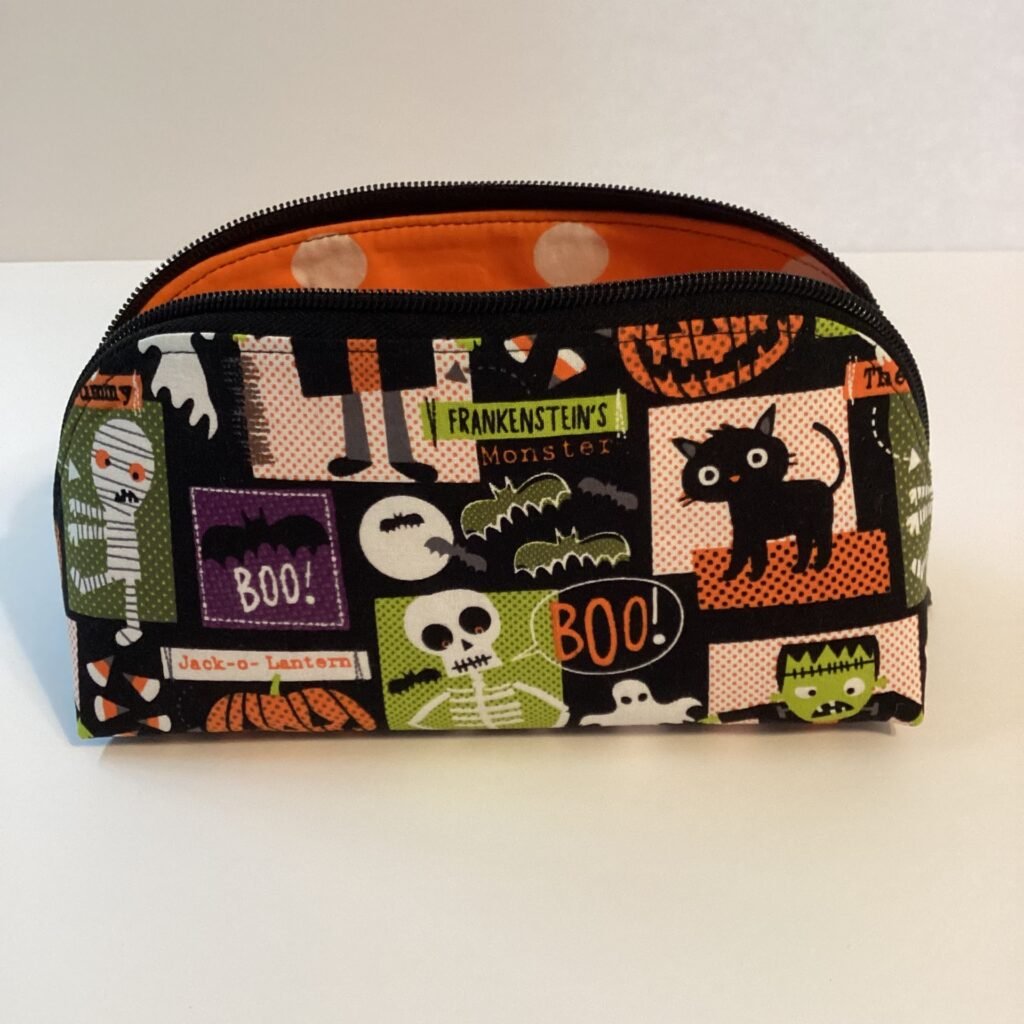Logi Halloween Print