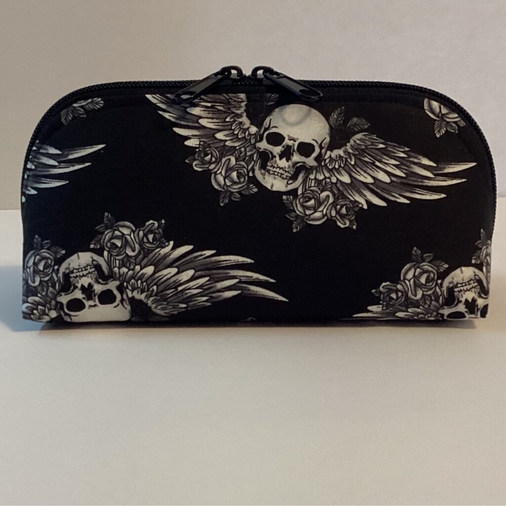 Logi Winged Skull