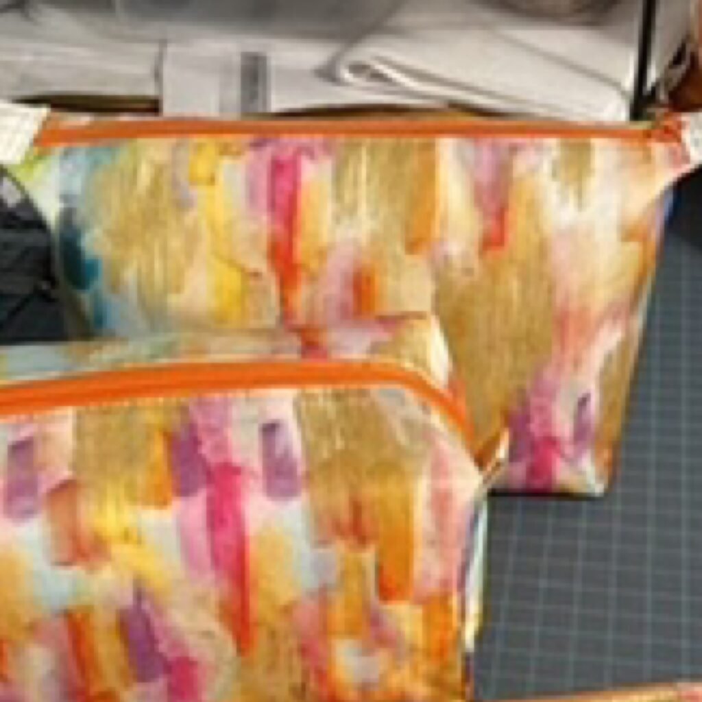 Travel Bag Small Painted Stripes