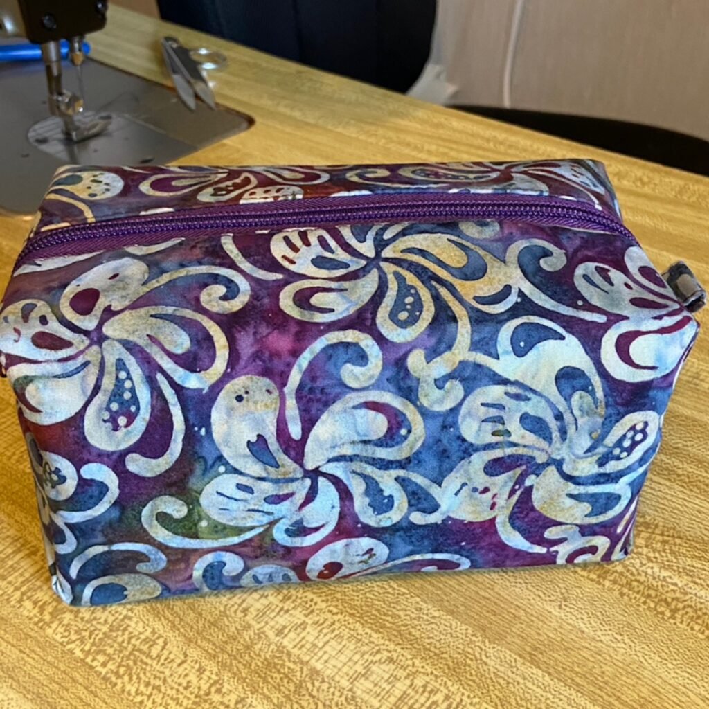 Boxy Bag Purple Batik