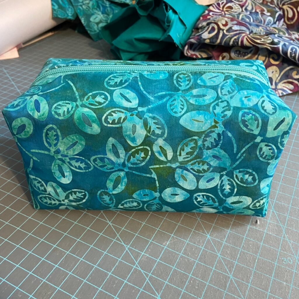 Quilted Boxy Bag Teal Batik