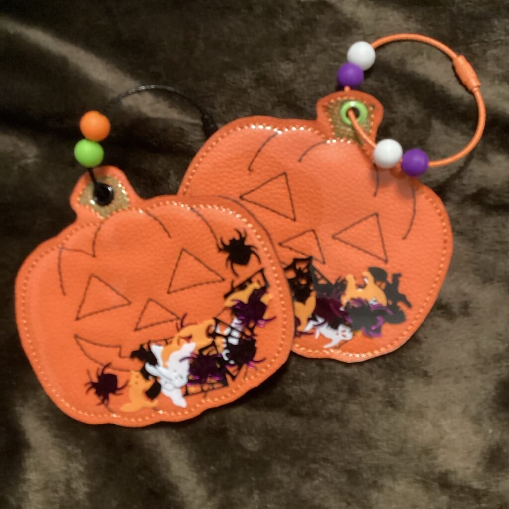 Bag Tag Shaker Pumpkin