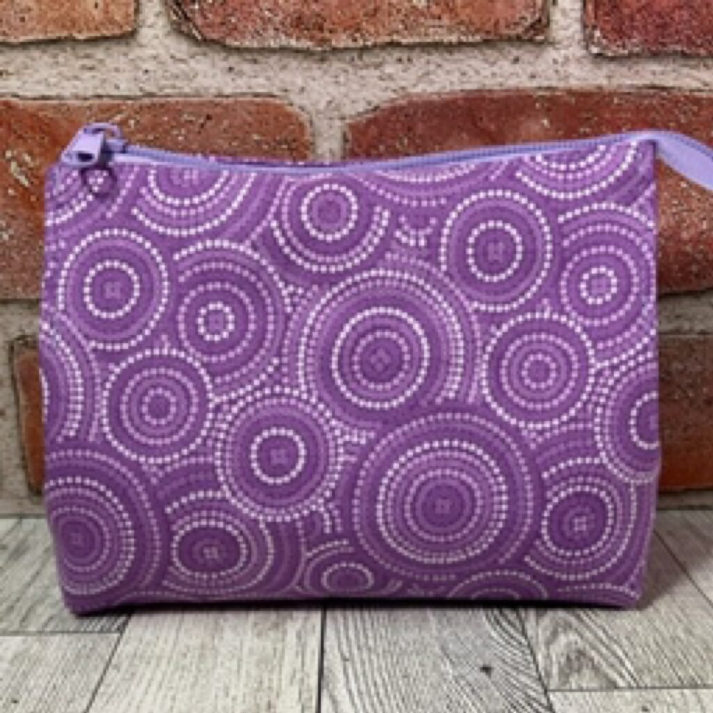 Small Wide Open Pouch Purple Circles
