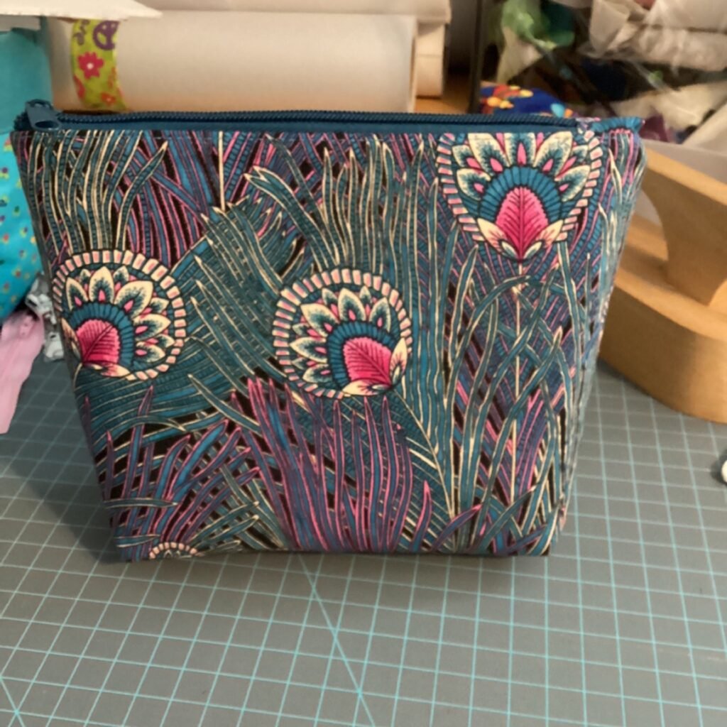 Large Zip Bag Teal Flowers