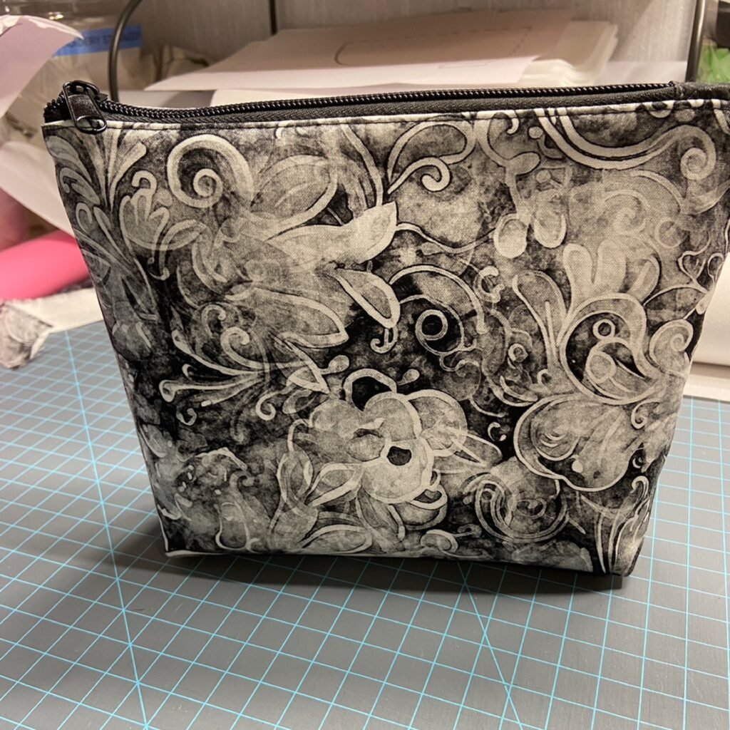 Large Zip Bag Black Floral