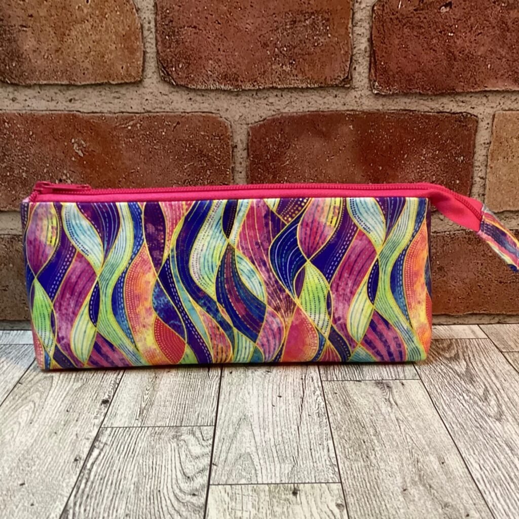 Long Zip Bag Pink Waves