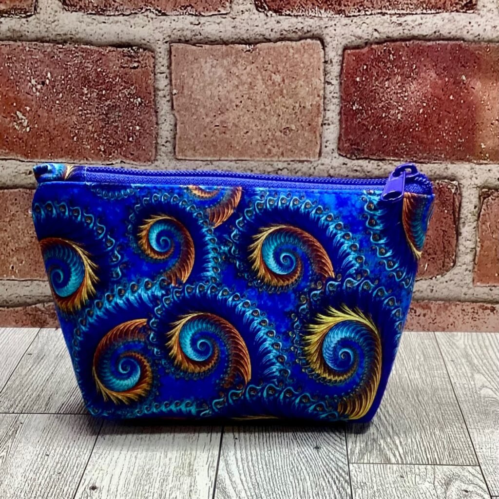 Small Zip Bag Blue Swirls