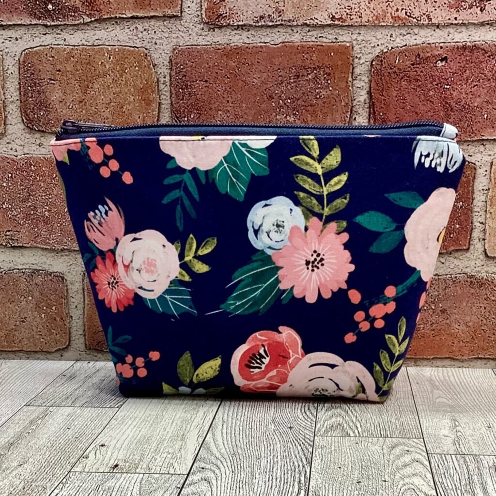 Large Zip Bag Navy Floral